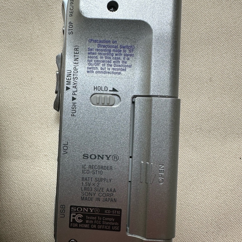 Working Sony Silver IC Recorder and Digital Voice Editor 2 - Picture 10 of 10